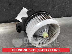 Toyota Prius Kachel Ventilatiemotor O652293 foto 2