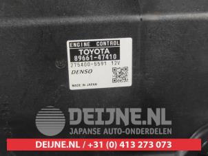 Toyota Prius Engine management computer O652344 photo 2