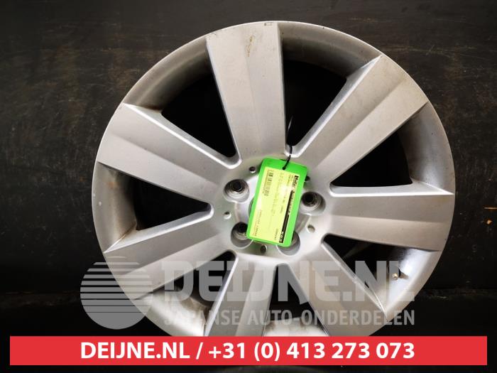Chevrolet Captiva Wheel O652516