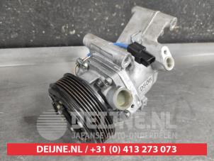 Mazda 2 Aircopomp O652592 foto 2