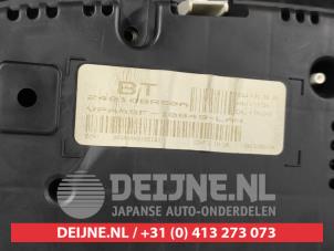 Nissan Qashqai Tacho - Kombiinstrument KM O652680 foto 3
