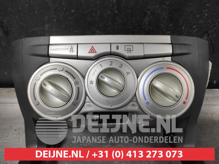 Daihatsu Sirion Heater control panel O652719