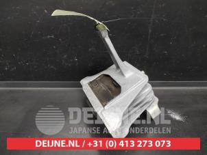 Gebruikte Motorsteun Hyundai Ioniq 1.6 GDI 16V Hybrid Prijs € 50,00 Margeregeling aangeboden door V.Deijne Jap.Auto-onderdelen BV