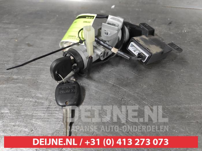 Chevrolet Tacuma Ignition lock + key O652799