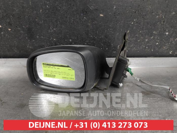 Suzuki Swift Außenspiegel links O652946