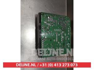 Nissan Navara Sicherungskasten O350284 foto 2