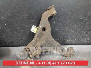 Gebruikte Draagarm onder links-voor Mitsubishi Pajero Hardtop (V6/7) Prijs € 25,00 Margeregeling aangeboden door V.Deijne Jap.Auto-onderdelen BV