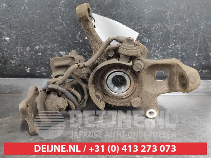 Mitsubishi Pajero Knuckle, front left O653029