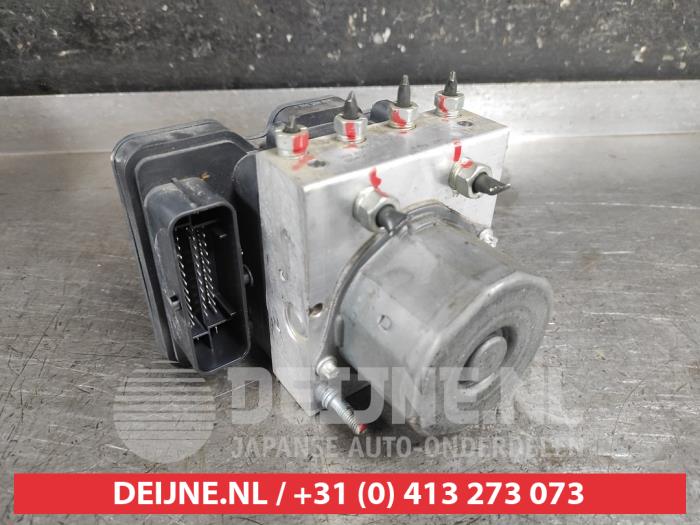 Suzuki SX-4 ABS Pomp O653107