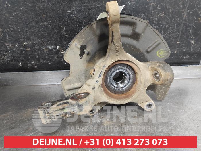 Suzuki SX-4 Fusee rechts-voor O653114