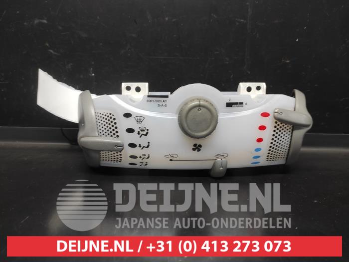 Toyota Aygo Kachel Bedieningspaneel O653158