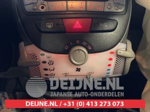 Toyota Aygo Heizung Bedienpaneel O653158 foto 3
