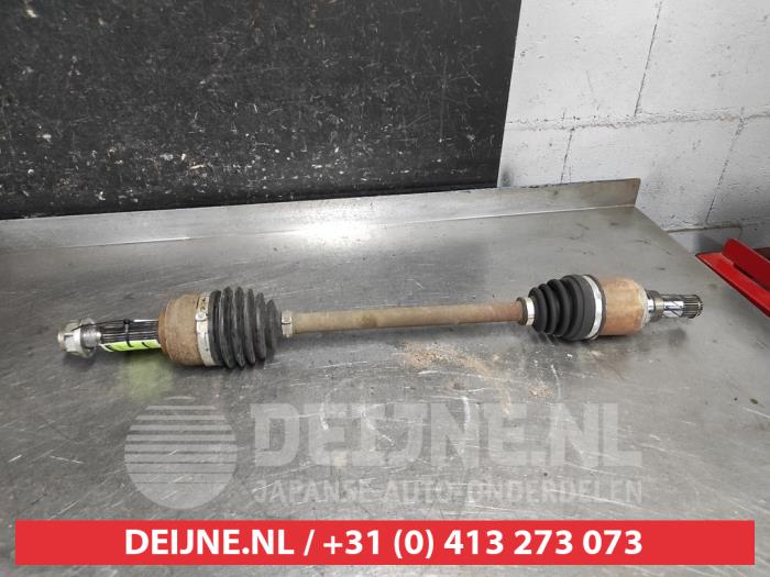 Mitsubishi Space Star Antriebswelle links vorne O653353
