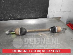 Gebruikte Steekas links-voor Mitsubishi Space Star (A0) 1.0 12V Prijs € 50,00 Margeregeling aangeboden door V.Deijne Jap.Auto-onderdelen BV