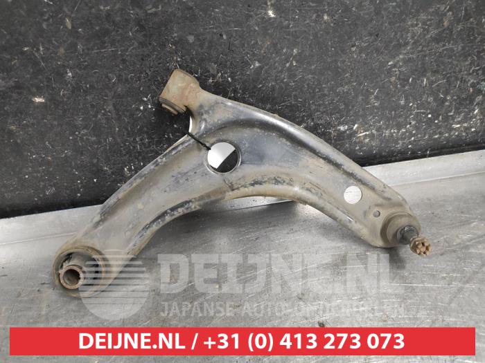 Toyota Yaris Draagarm onder rechts-voor O653604