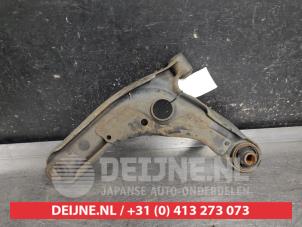 Toyota Yaris Querlenker unten rechts vorne O653604 foto 2