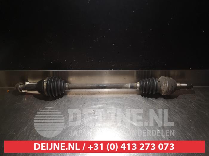Gebruikte Aandrijfas rechts-achter Chevrolet Captiva (C100) 3.2 V6 24V 4x4 Prijs € 35,00 Margeregeling aangeboden door V.Deijne Jap.Auto-onderdelen BV