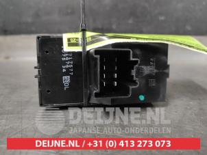Chevrolet Orlando Multi-functional window switch O653709 photo 2