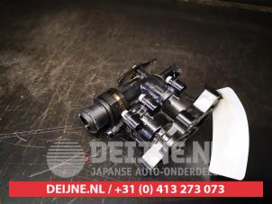 Gebruikte Thermostaathuis Kia Ceed Sportswagon (CDF) 1.6 GDI 16V PHEV Prijs op aanvraag aangeboden door V.Deijne Jap.Auto-onderdelen BV