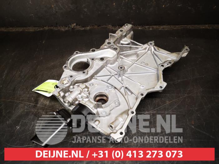 Gebruikte Distributiedeksel Mitsubishi Space Star (A0) 1.0 12V Prijs € 75,00 Margeregeling aangeboden door V.Deijne Jap.Auto-onderdelen BV