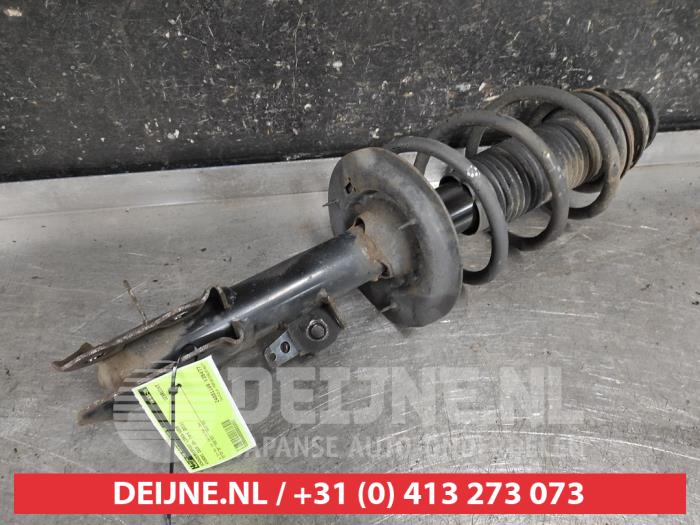 Hyundai IX20 Schokdemperpoot links-voor O653861