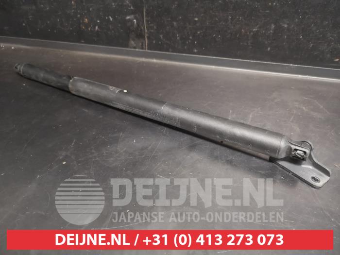 Kia Ceed Sportswagon Gasdämpfer rechts hinten O653904