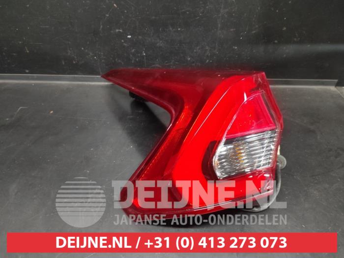 Mitsubishi Eclipse Cross Taillight, left O653967