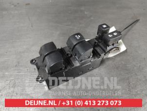 Gebruikte Schakelblok ruiten Mitsubishi Eclipse Cross (GK/GL) 1.5 Turbo 16V 4WD Prijs € 100,00 Margeregeling aangeboden door V.Deijne Jap.Auto-onderdelen BV