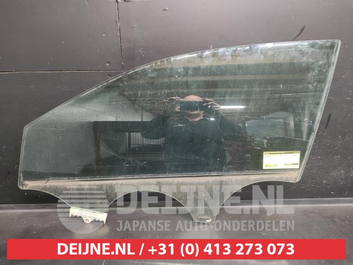 Hyundai I30 Türscheibe 4-türig links vorne O654059