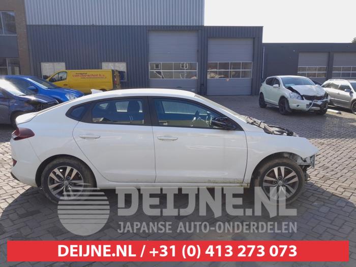 Hyundai I30 Türscheibe 4-türig rechts vorne O654080