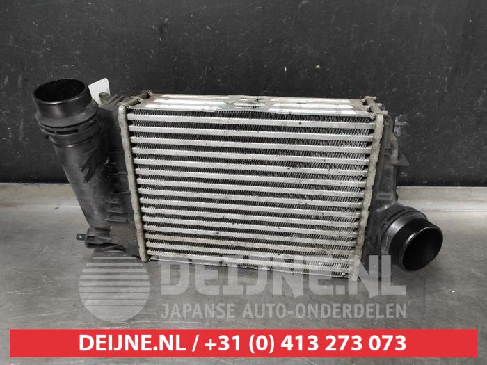 Gebruikte Intercooler Nissan Qashqai (J11) 1.3 DIG-T 160 16V Prijs op aanvraag aangeboden door V.Deijne Jap.Auto-onderdelen BV