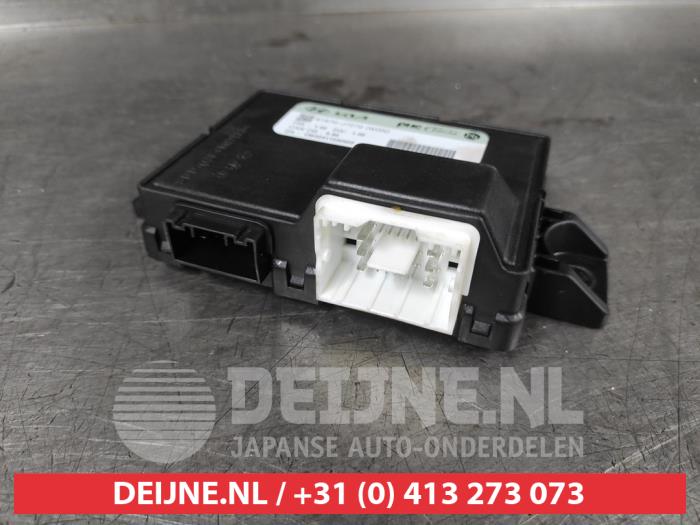 Kia Ceed Sportswagon Module tailgate motor O654391