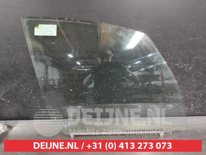 Suzuki SX-4 Portierruit 4Deurs rechts-voor O654431