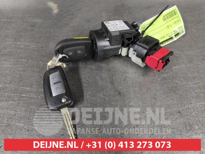 Nissan Micra Zündschloss+Schlüssel O654575