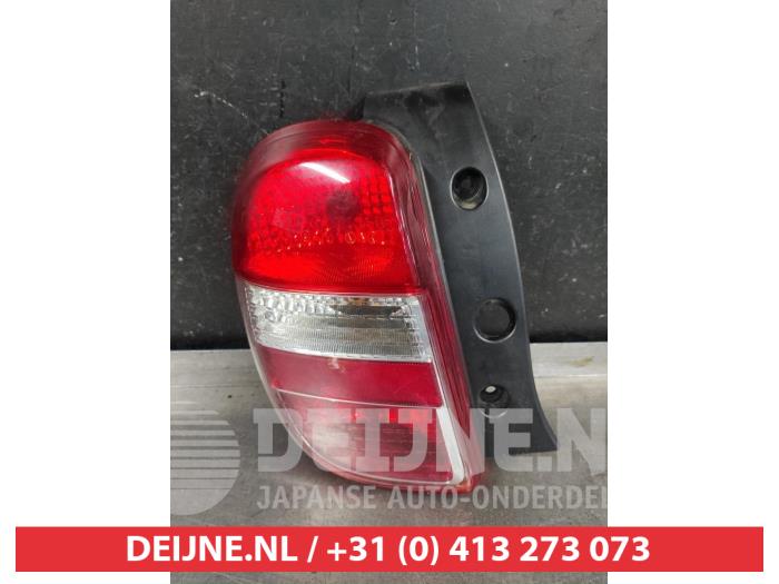 Nissan Micra Achterlicht links O654604