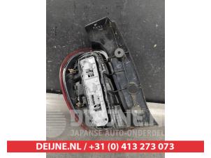 Nissan Micra Rücklicht rechts O654605 foto 2