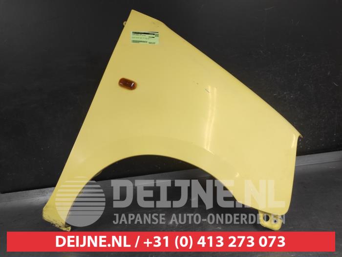Suzuki Wagon R+ Front wing, right O654640
