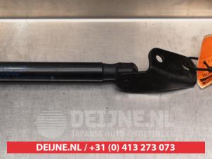 Suzuki Swift Rear gas strut, left O294362 photo 2