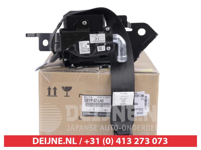 【9453 Mazda CX-3 Gordelspanner links achter - Onderdelen - Deijne.nl