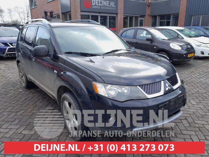 Mitsubishi Outlander Scheinwerfer rechts O654699
