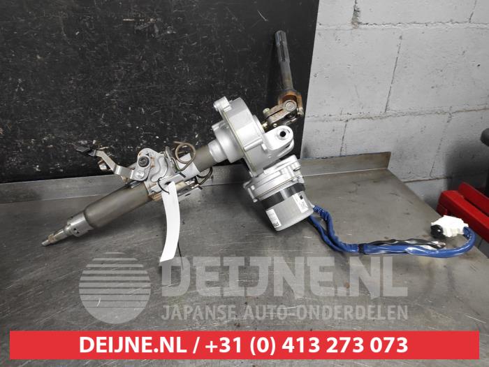 Toyota Auris Stuurkolomas O654791