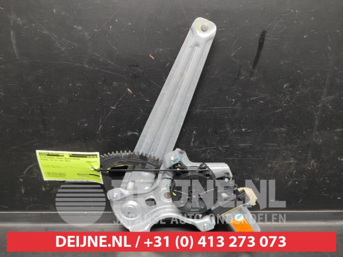 Hyundai I10 Ruitmechaniek 4Deurs rechts-achter O654883