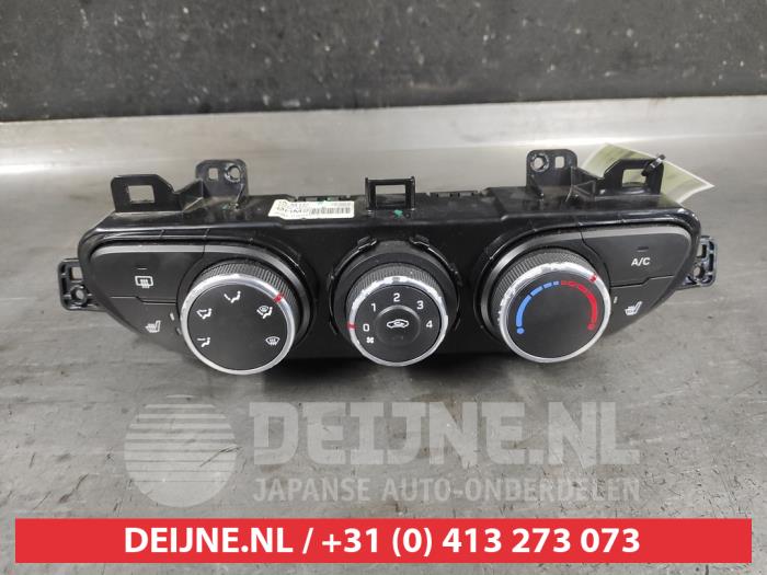 Hyundai I10 Kachel Bedieningspaneel O654890