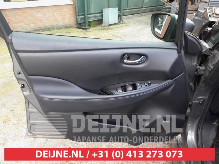 Nissan Leaf Combischakelaar ramen O654938