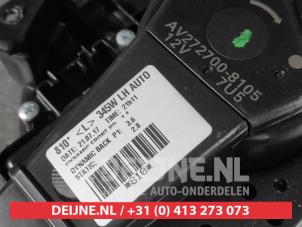 Toyota Auris Kachel Ventilatiemotor O655059 foto 3