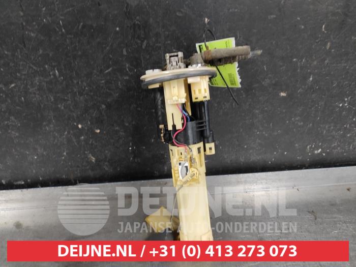 Gebruikte Tank element Pomp Suzuki Jimny Hardtop 1.3i 16V 4x4 Prijs € 50,00 Margeregeling aangeboden door V.Deijne Jap.Auto-onderdelen BV