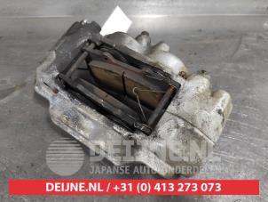 Toyota Hilux Front brake calliper, left O655224 photo 2