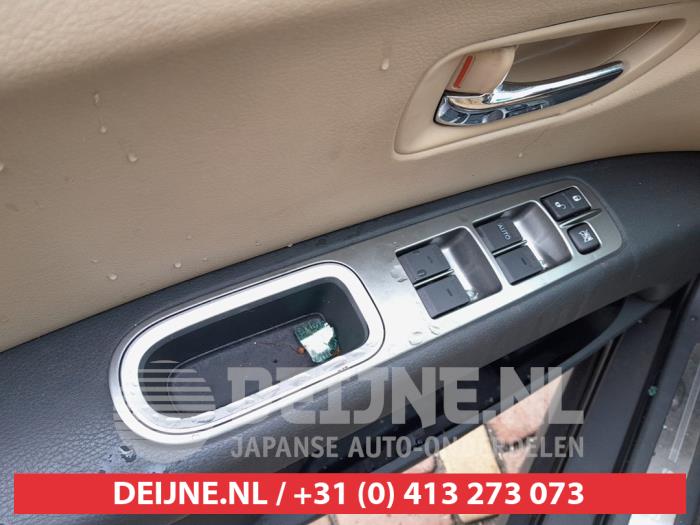 Subaru Tribeca Kombischalter Fenster O655276