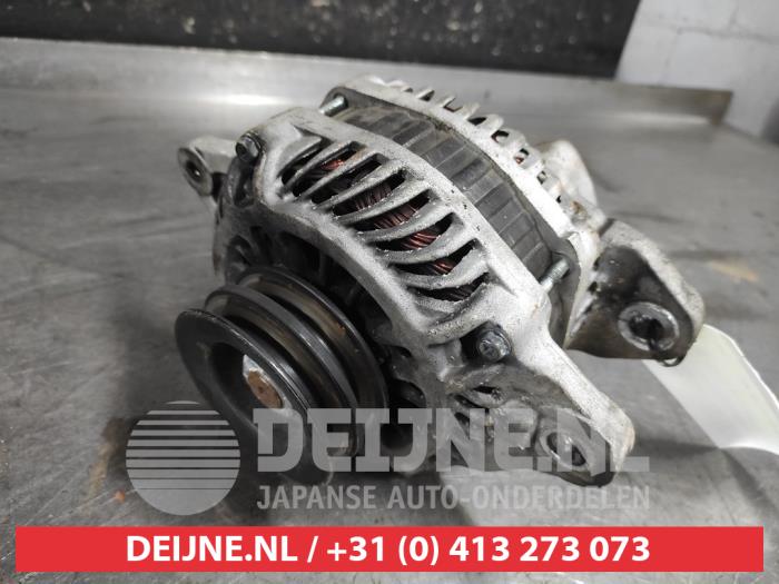 Gebruikte Alternator Mitsubishi Pajero Hardtop (V8/9) Prijs € 100,00 Margeregeling aangeboden door V.Deijne Jap.Auto-onderdelen BV
