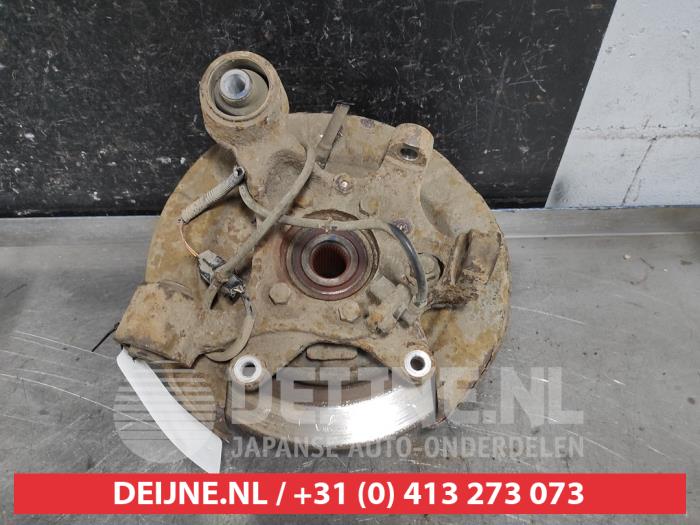 Mitsubishi Pajero Knuckle, rear right O655306